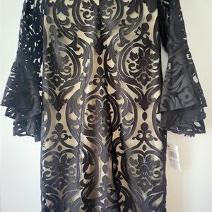 MSK Petites V Neck Burnout Bell Sleeve Dress ~ Black and Cream ~ size 8P